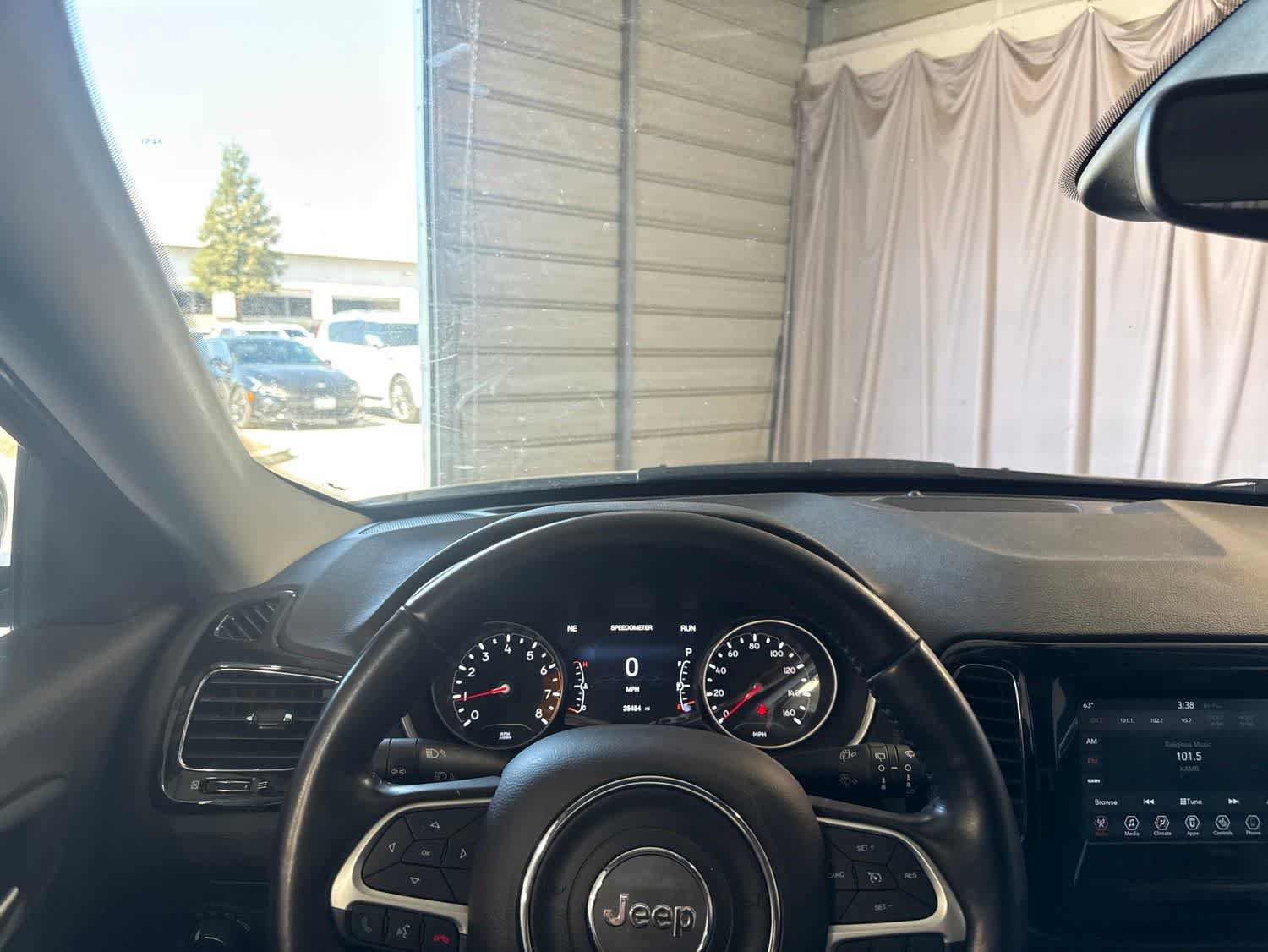 Used 2021 Jeep Compass Latitude FWD image 22