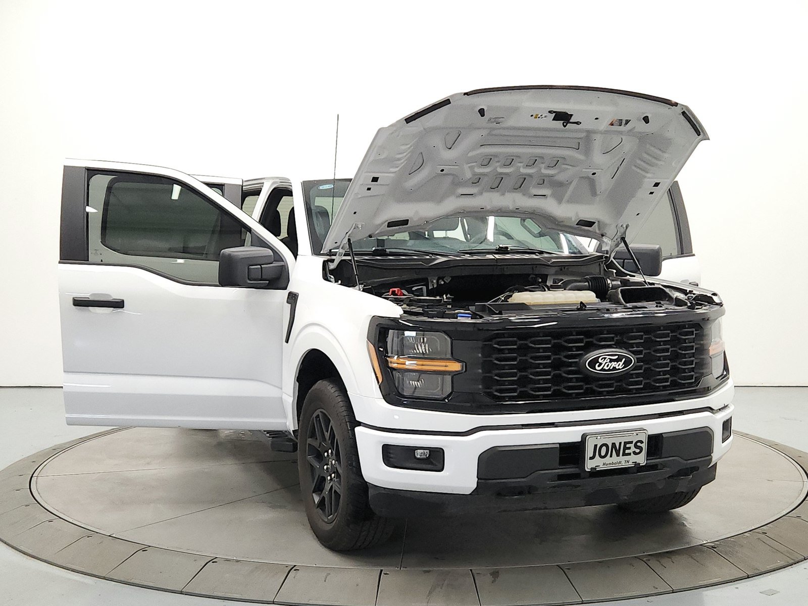 Used 2025 Ford F150 STX w/ STX Black Appearance Package AWD/4WD image 10