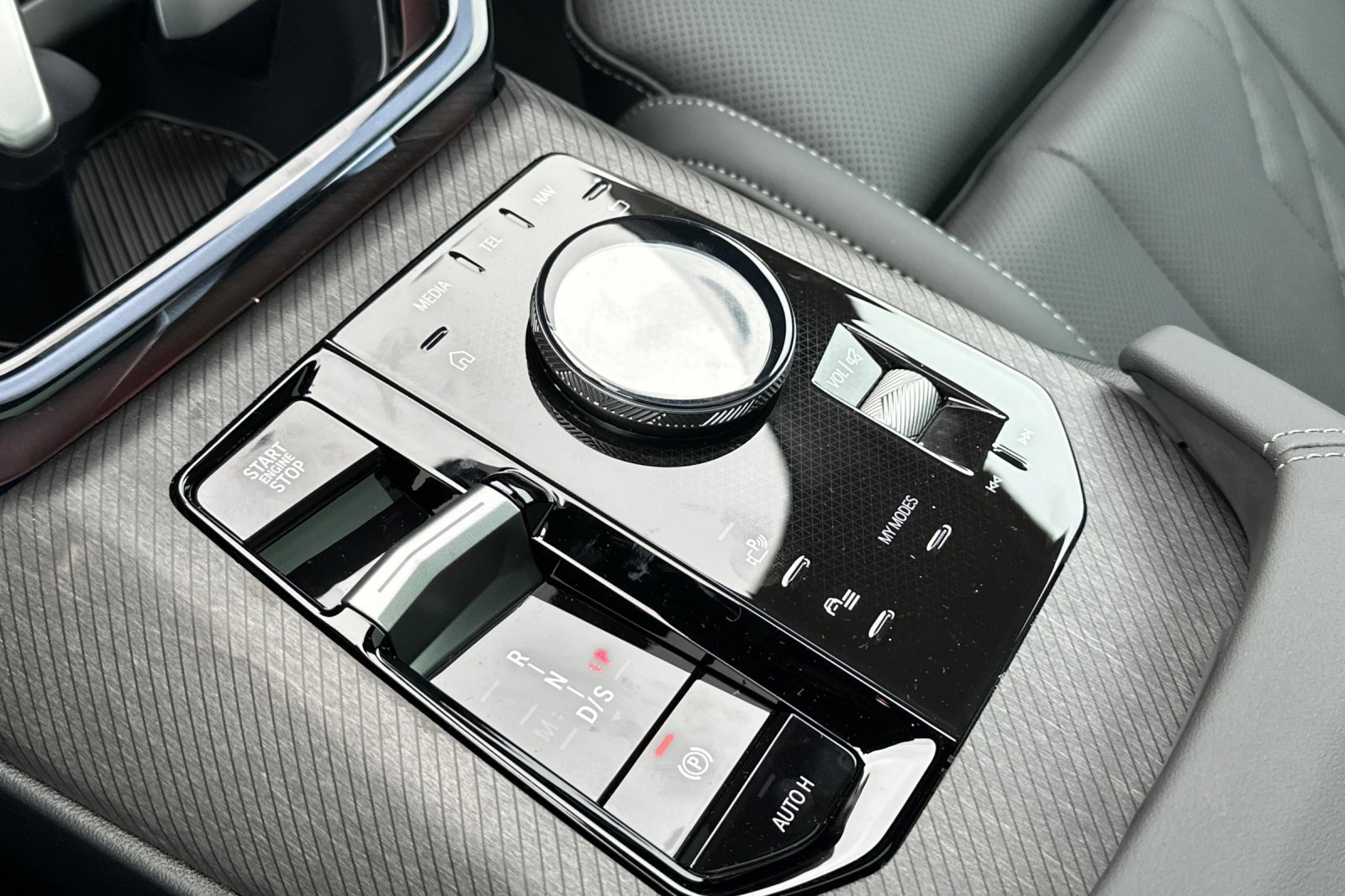 New 2026 BMW X3 xDrive30 w/ Premium Package image 19