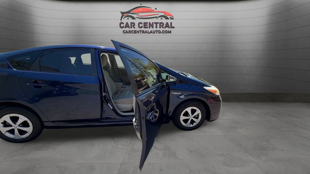 Used 2012 Toyota Prius Two FWD image 26