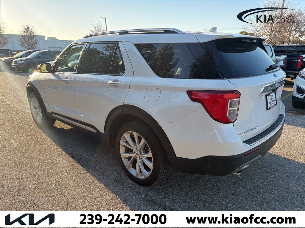Used 2022 Ford Explorer Platinum w/ Technology Package image 7