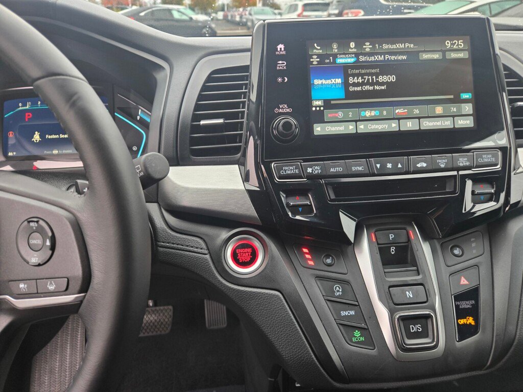 Certified 2024 Honda Odyssey EX-L image 14