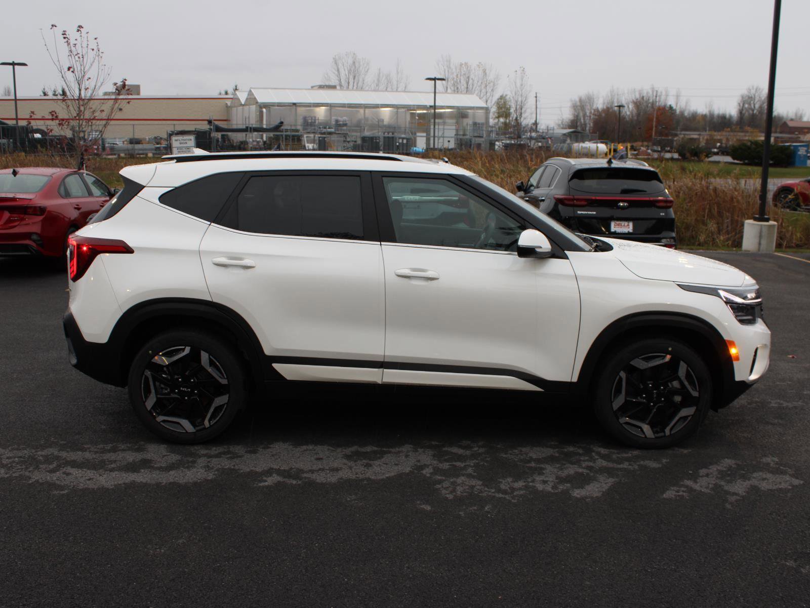 New 2026 Kia Seltos SX image 4