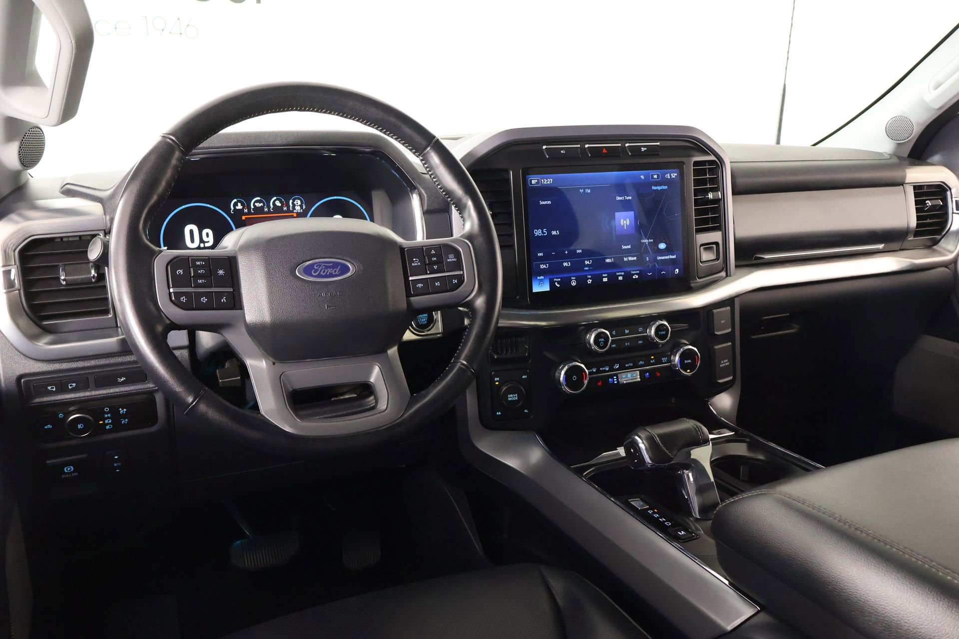 Used 2023 Ford F150 Lariat AWD/4WD image 2