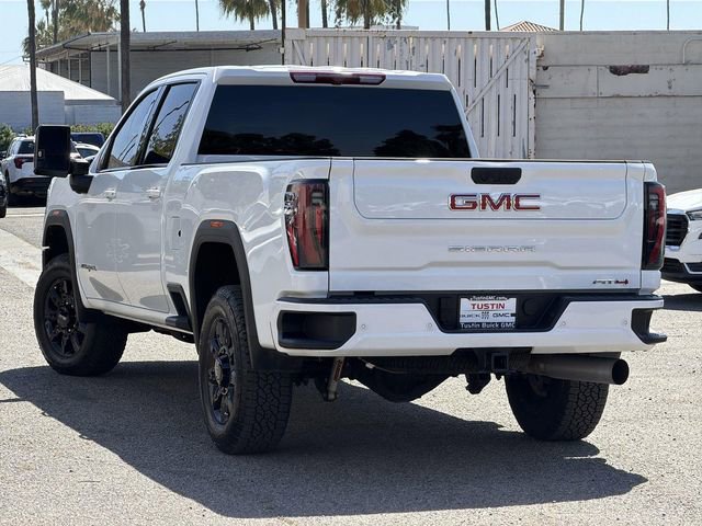 Used 2025 GMC Sierra 2500 AT4 AWD/4WD image 6