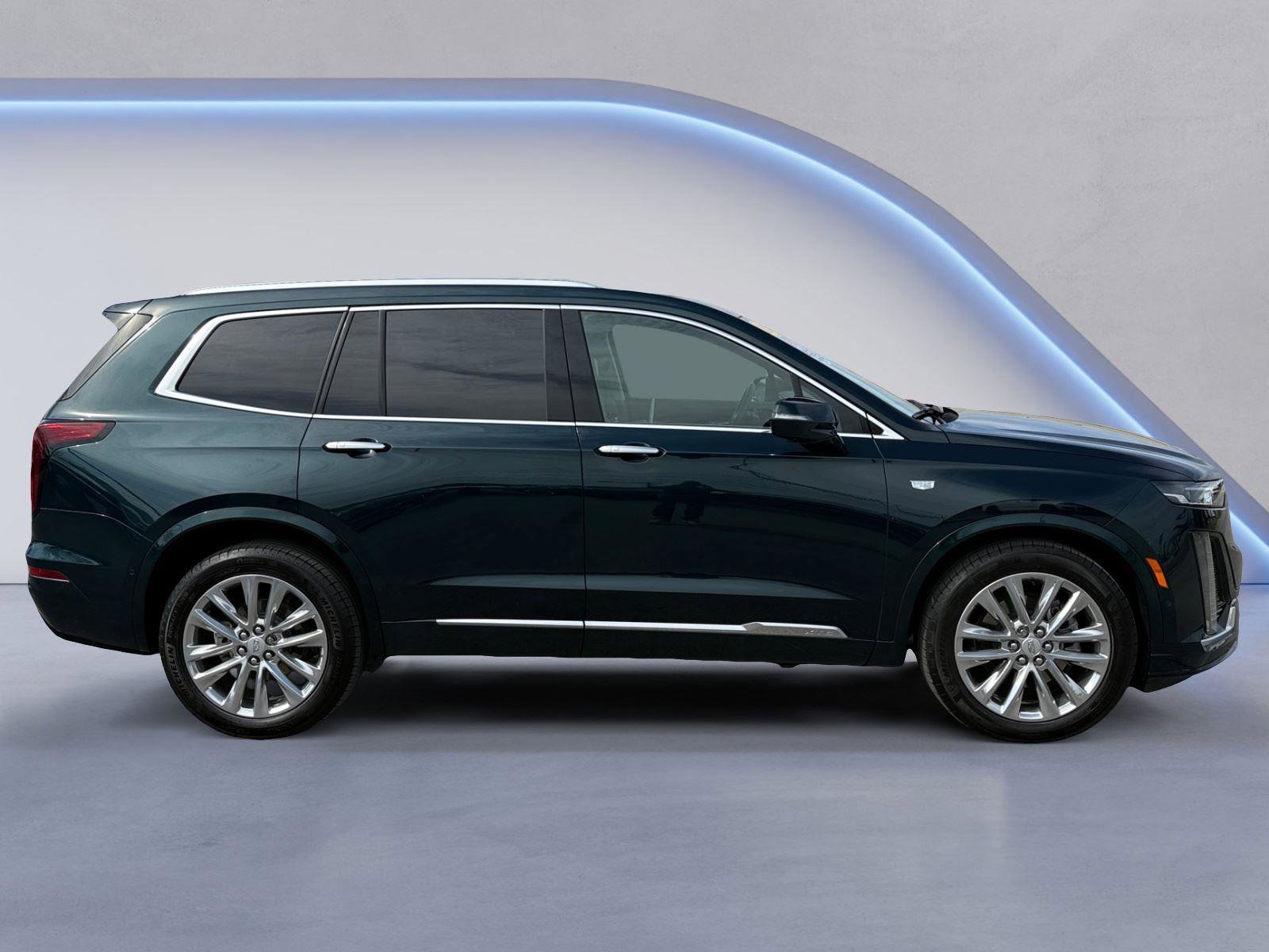 Certified 2024 Cadillac XT6 Premium Luxury w/ Technology Package image 2