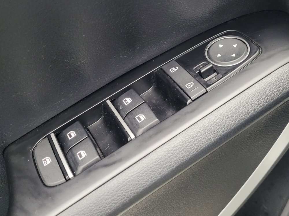 Used 2021 Kia Soul LX image 27