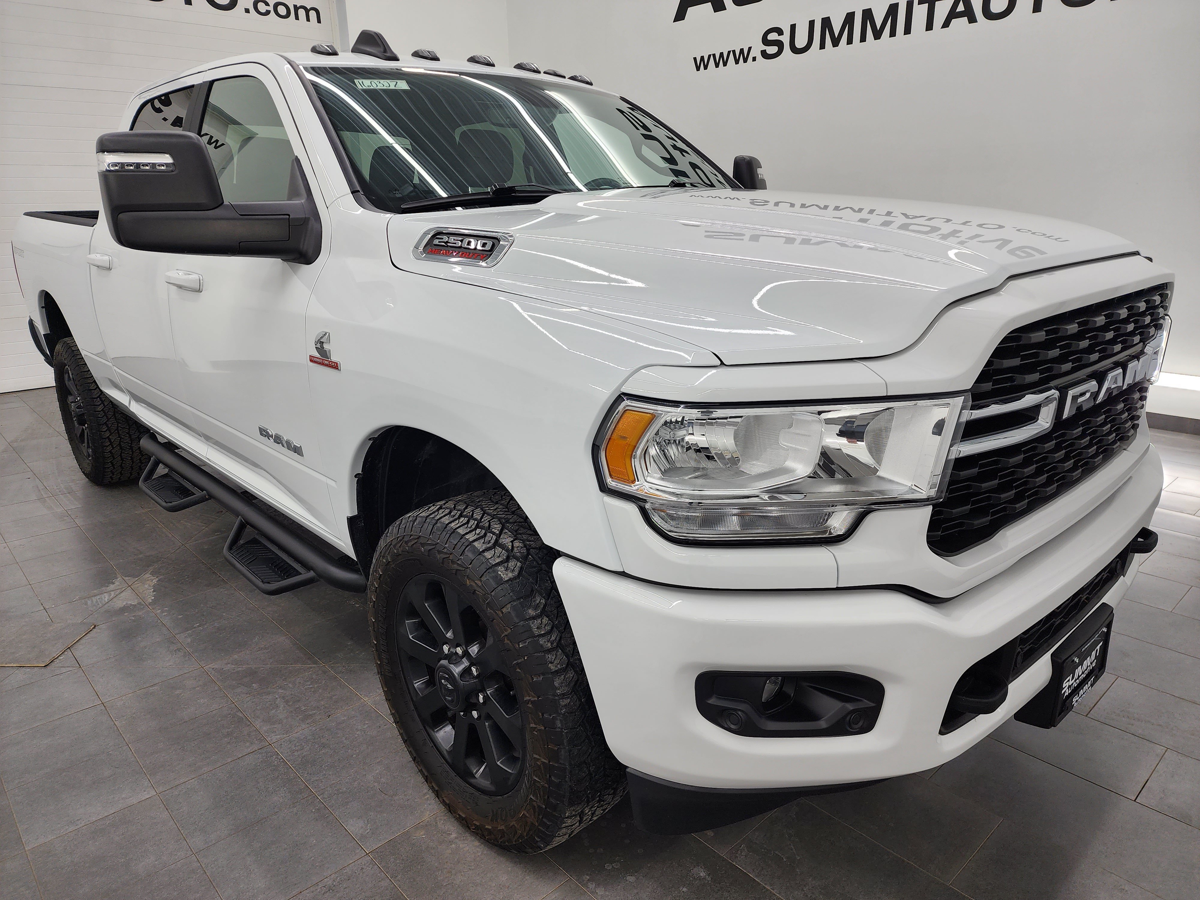 Used 2023 RAM 2500 Big Horn w/ Level 1 Equipment Group AWD/4WD image 2