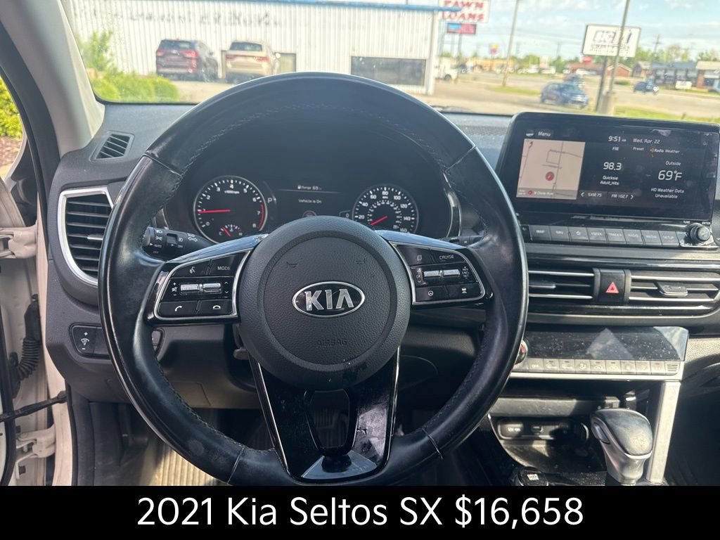 Used 2021 Kia Seltos SX image 10