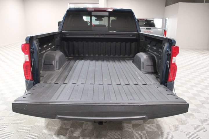 Used 2023 Chevrolet Silverado 1500 LT Trail Boss w/ Convenience Package II AWD/4WD image 13