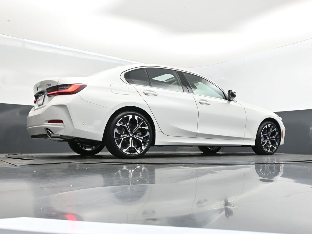 New 2026 BMW 330i Sedan w/ Convenience Package image 42