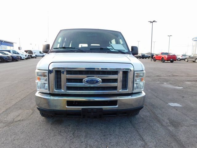 Used 2012 Ford E-350 and Econoline 350 XLT RWD image 8