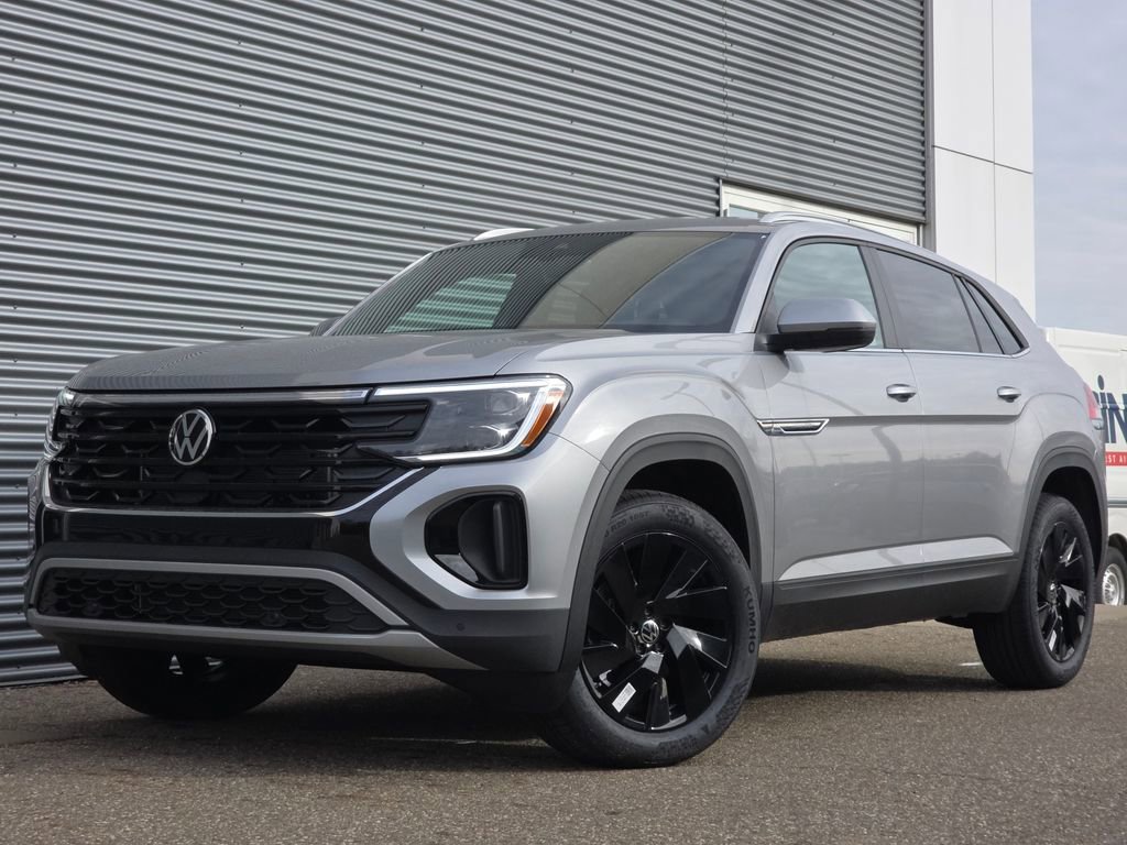 New 2026 Volkswagen Atlas Cross Sport SE image 2