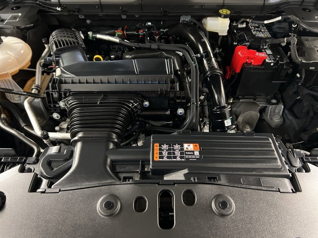 Certified 2025 Lincoln Nautilus Premier w/ Equipment Group 102A image 40