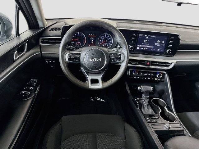 Used 2023 Kia K5 LXS FWD image 16