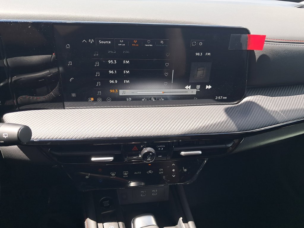 New 2026 Nissan Kicks SR w/ Cold Weather Package AWD/4WD image 19