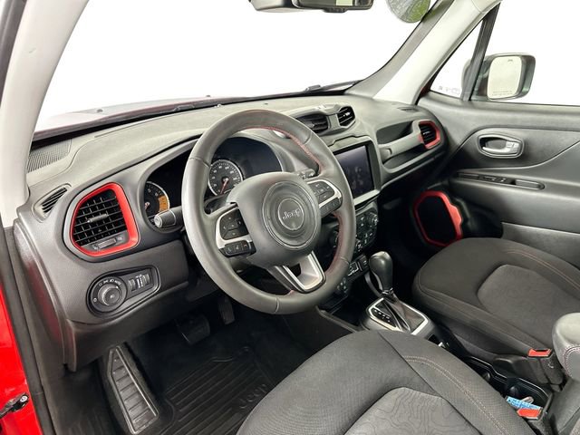 Used 2023 Jeep Renegade Trailhawk image 18