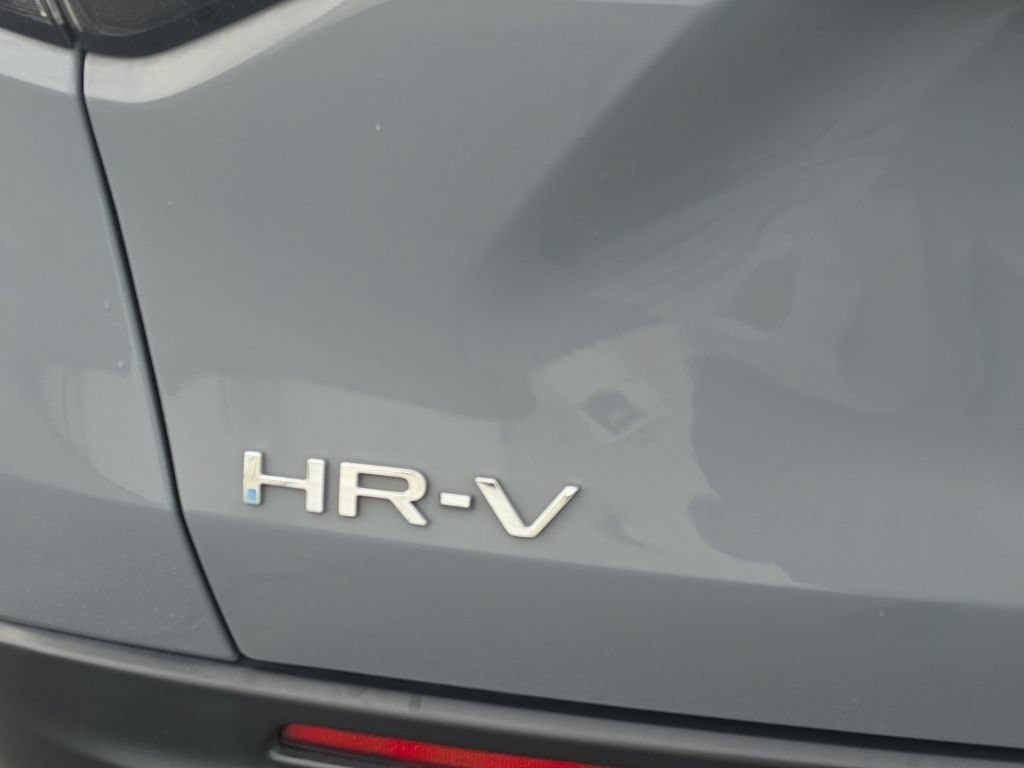 Used 2024 Honda HR-V Sport image 7