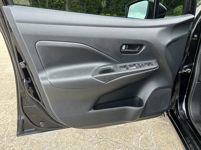 Used 2020 Nissan Versa S w/ Trunk Package FWD image 23