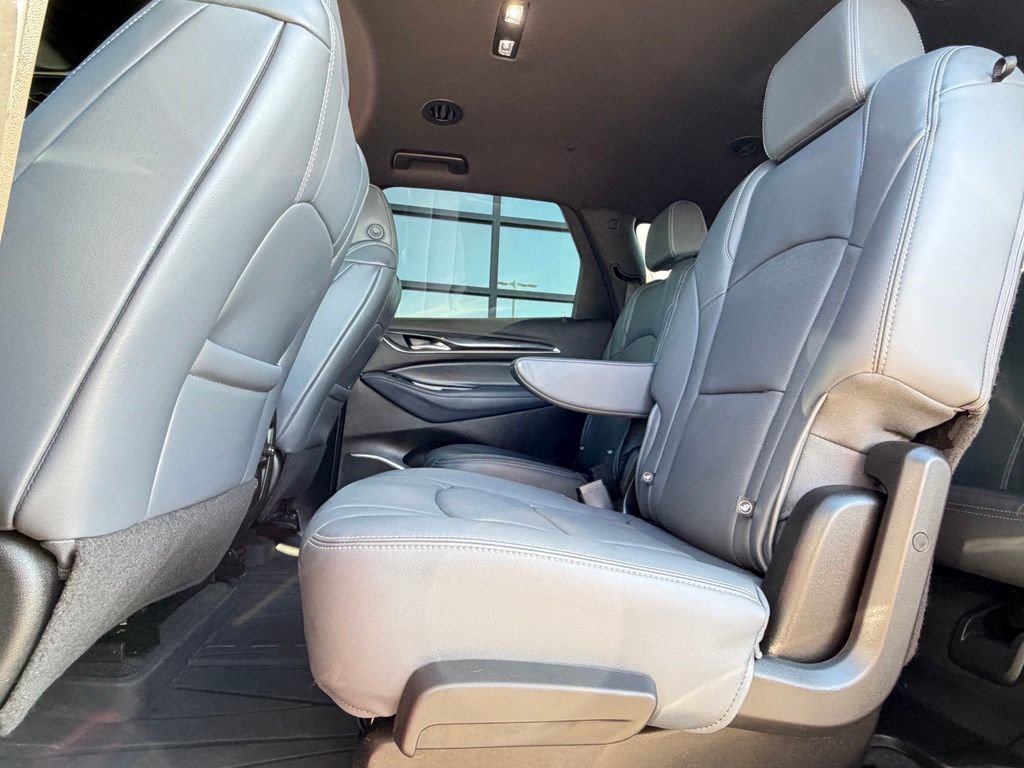 Used 2024 Buick Enclave Essence w/ Sport Touring Edition AWD/4WD image 23