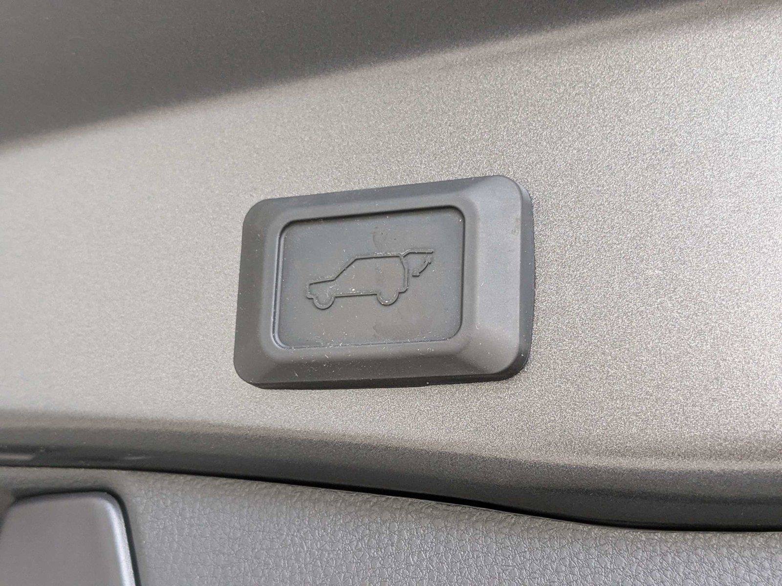 Certified 2025 Toyota RAV4 XLE w/ Convenience Package FWD image 10