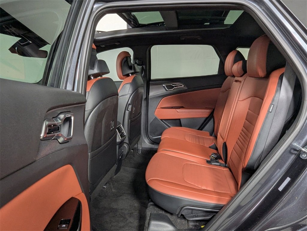 Used 2024 Kia Sportage SX image 22