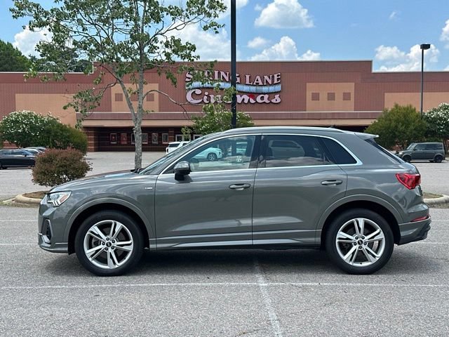 Used 2023 Audi Q3 2.0T Premium Plus AWD/4WD image 2
