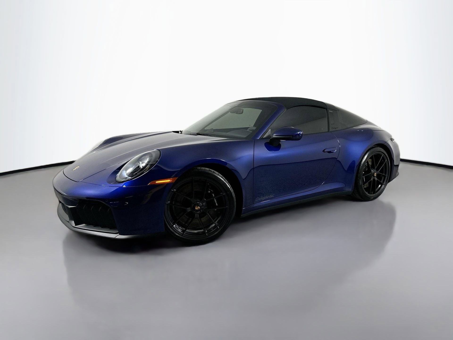 Certified 2025 Porsche 911 Targa 4 GTS image 1