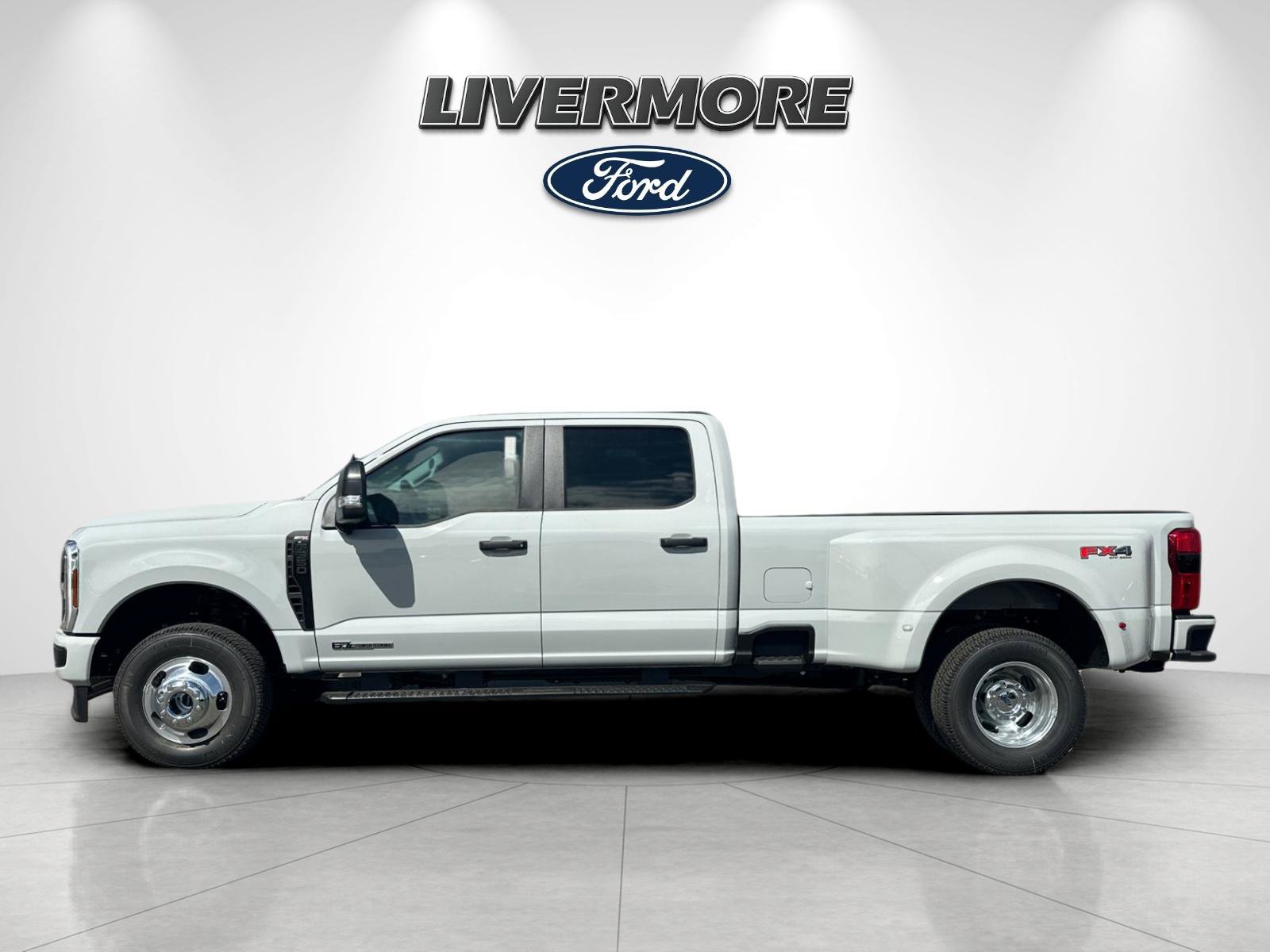 New 2026 Ford F350 XL w/ STX Appearance Package AWD/4WD image 6