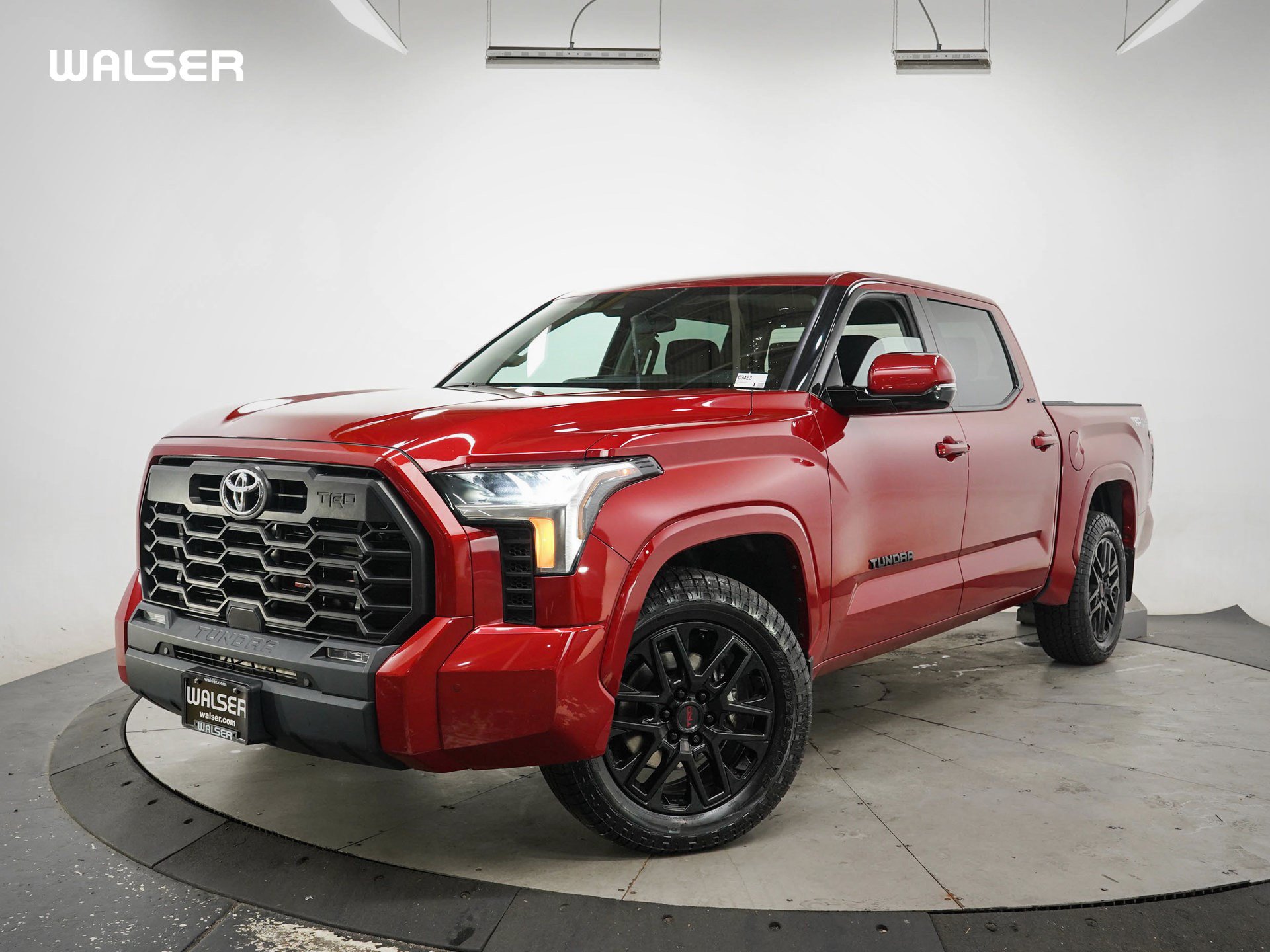 Used 2022 Toyota Tundra SR5 AWD/4WD image 1