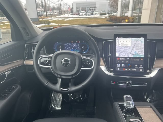 Used 2025 Volvo XC90 B6 Plus AWD/4WD image 19