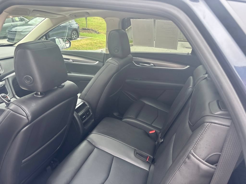 Used 2018 Cadillac XT5 Luxury AWD/4WD image 40