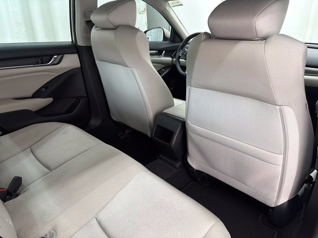 Used 2019 Honda Accord LX image 24