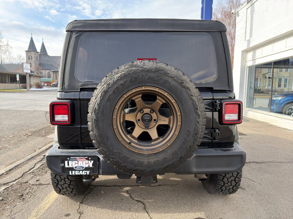 Used 2021 Jeep Wrangler Unlimited Sport w/ Technology Group image 6