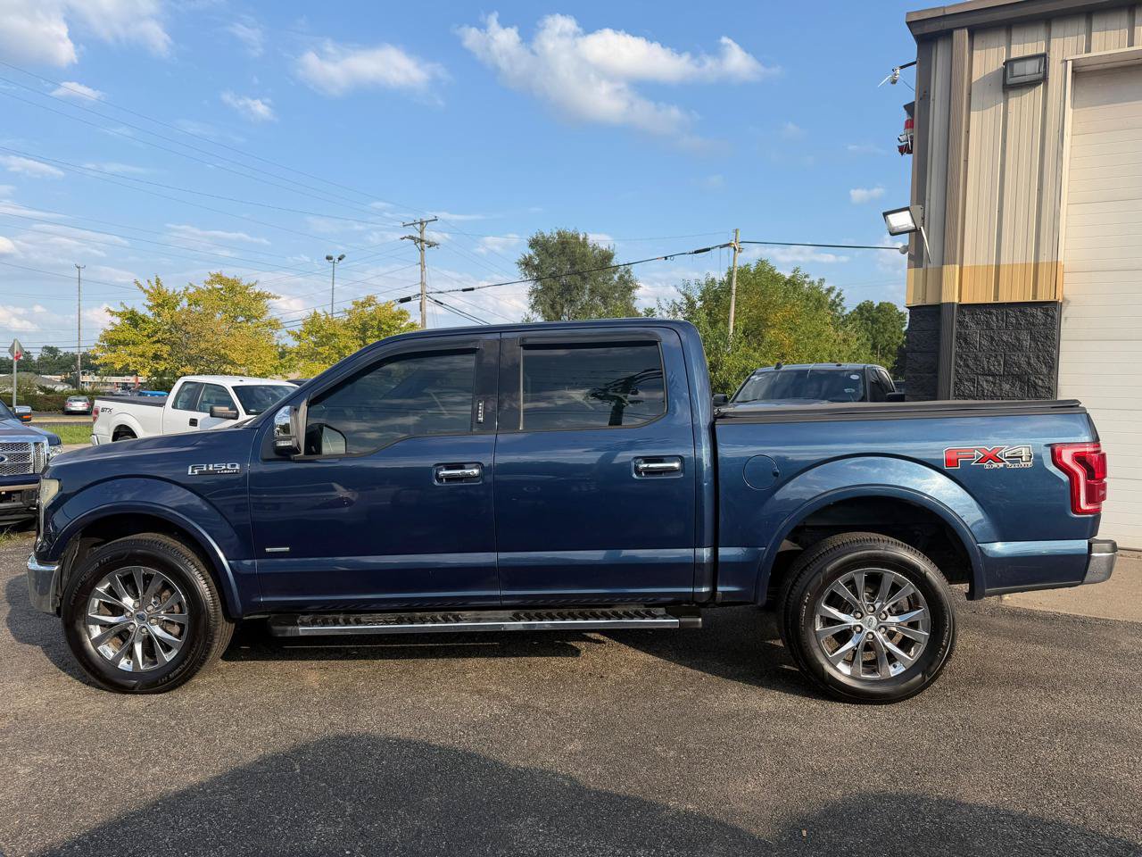 Used 2015 Ford F150 Lariat w/ Equipment Group 502A Luxury AWD/4WD image 2