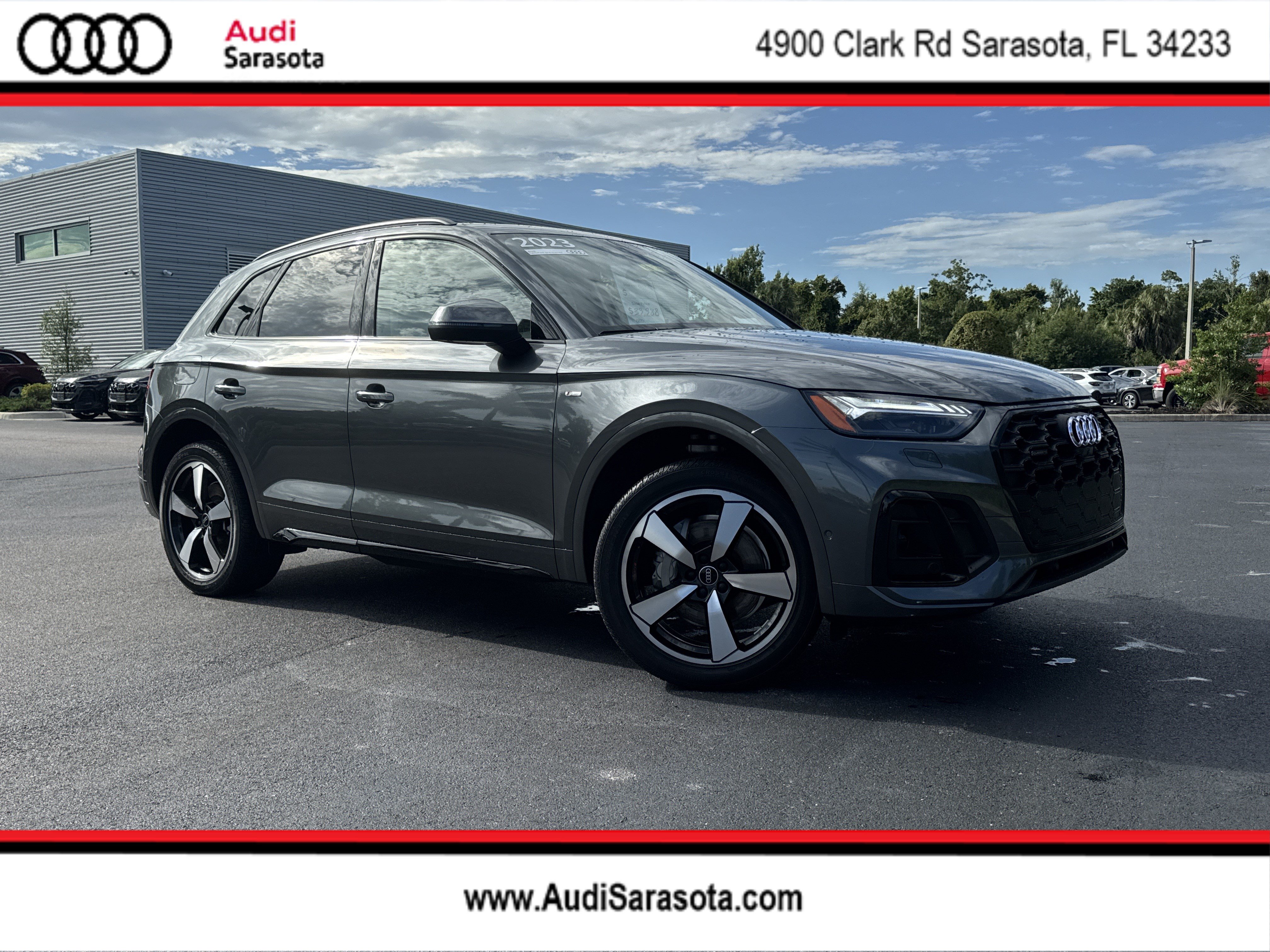Certified 2023 Audi Q5 2.0T Prestige w/ Prestige Package AWD/4WD image 1