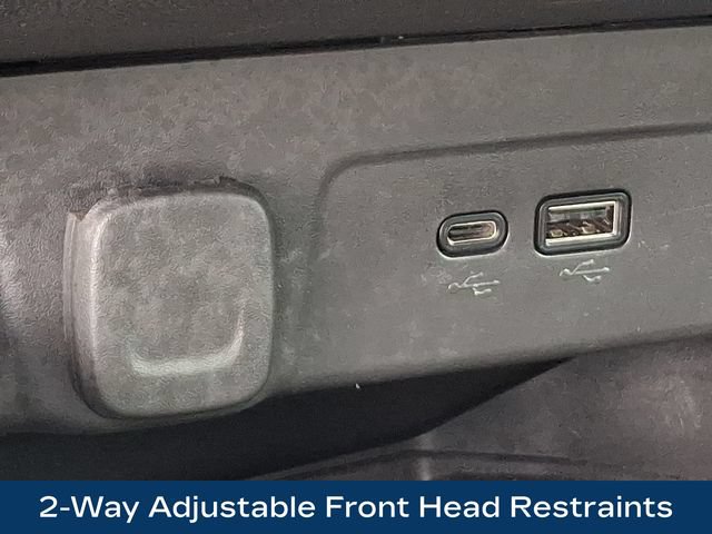 Used 2025 Chevrolet Trax ACTIV w/ Sunroof Package FWD image 17