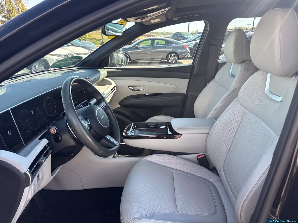 Used 2025 Hyundai Tucson Limited AWD/4WD image 42