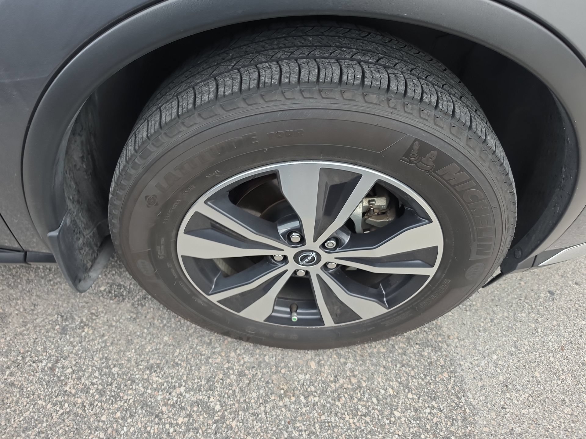Used 2024 Nissan Murano SV FWD image 8
