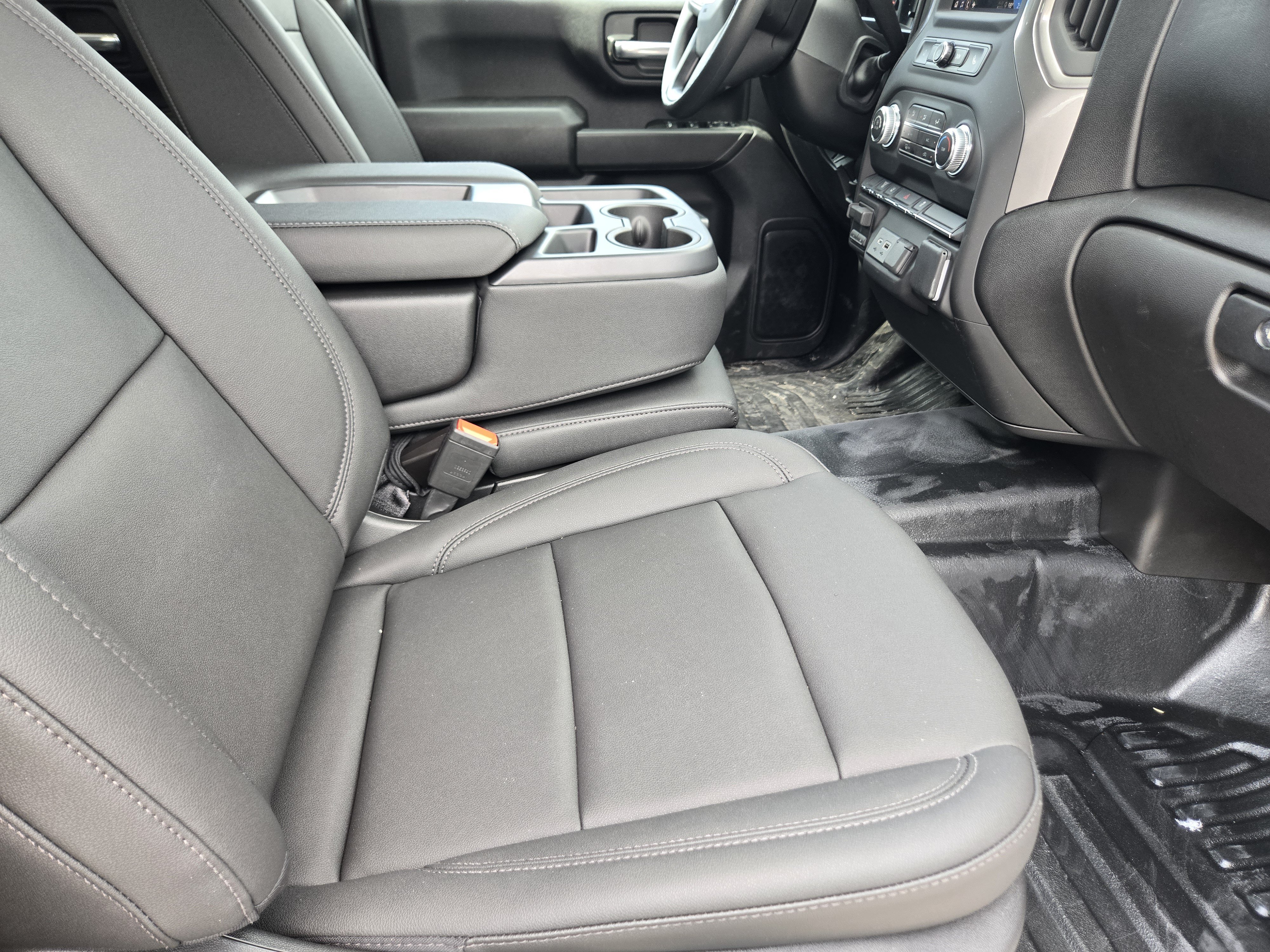 New 2026 GMC Sierra 3500 Pro w/ Convenience Package AWD/4WD image 11