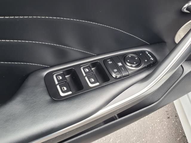 Used 2023 Kia Stinger GT2 image 15