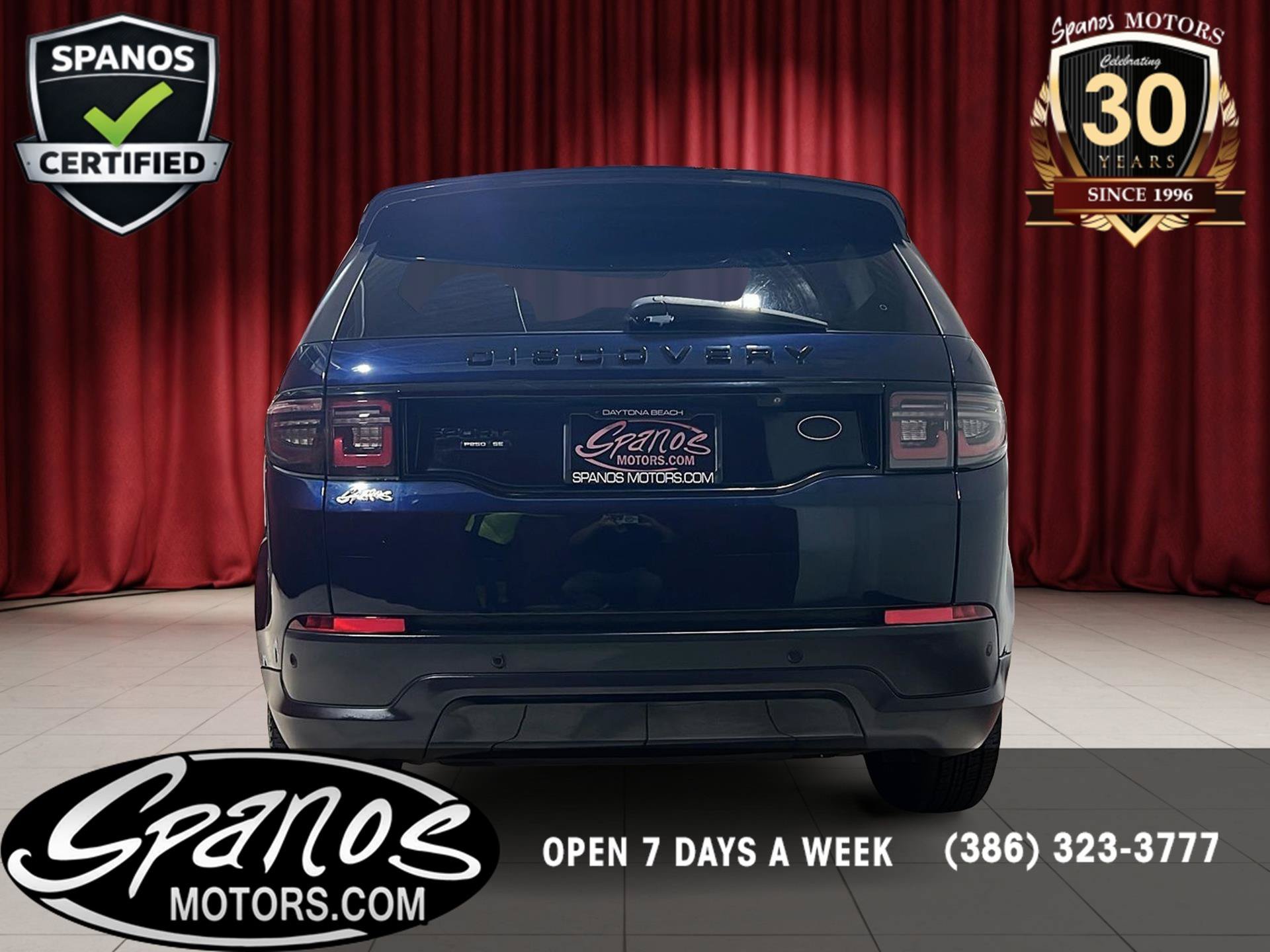 Used 2020 Land Rover Discovery Sport SE AWD/4WD image 3