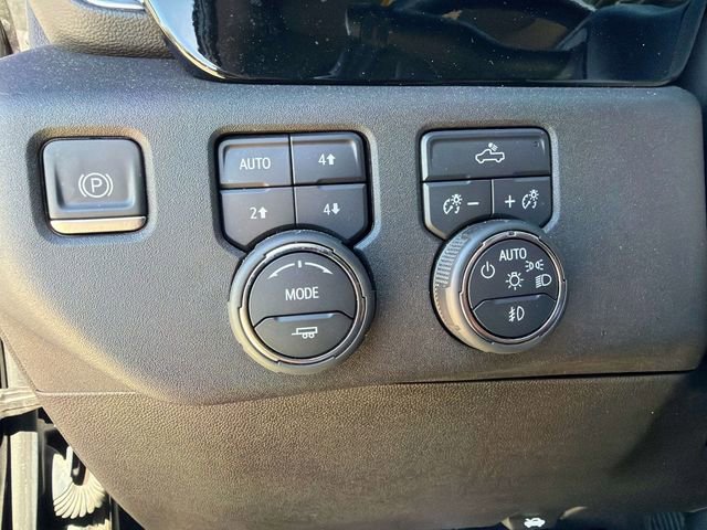 Used 2024 Chevrolet Silverado 1500 RST w/ Z71 Off-Road Package AWD/4WD image 31