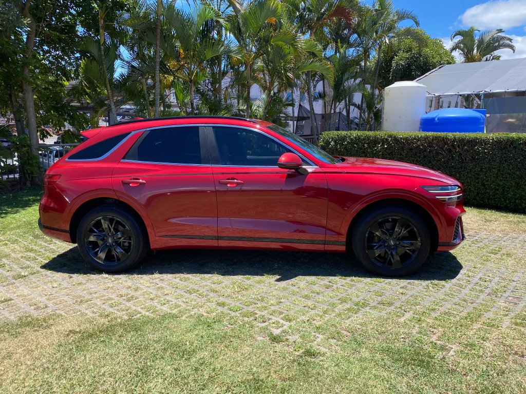 Certified 2022 Genesis GV70 3.5T Sport AWD/4WD image 8