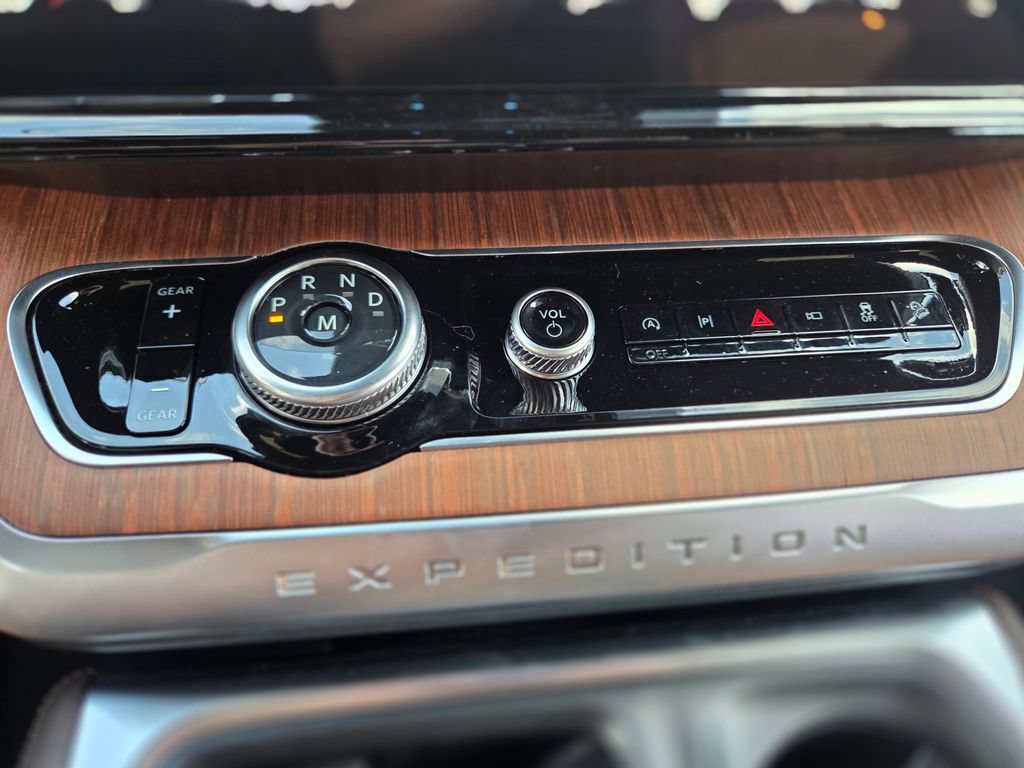 New 2027 Ford Expedition King Ranch AWD/4WD image 30