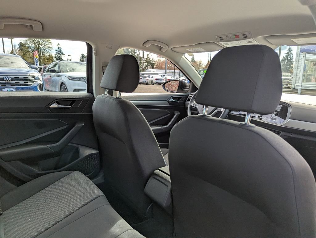 Used 2021 Volkswagen Jetta S w/ Driver Assistance Package FWD image 30