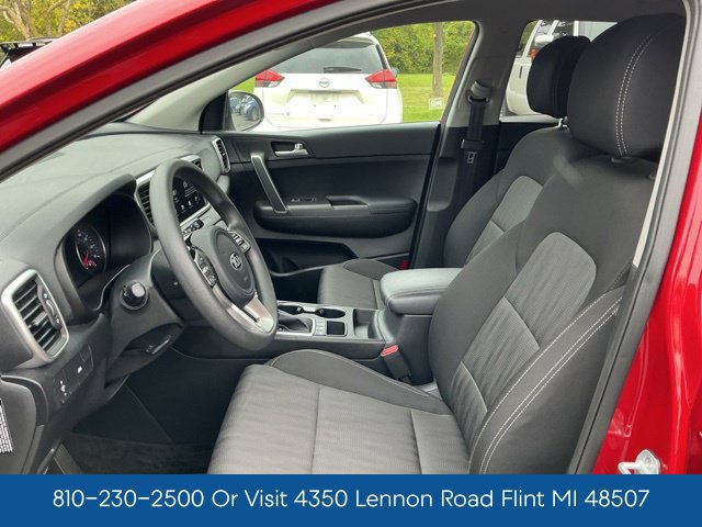 Used 2020 Kia Sportage LX AWD/4WD image 12