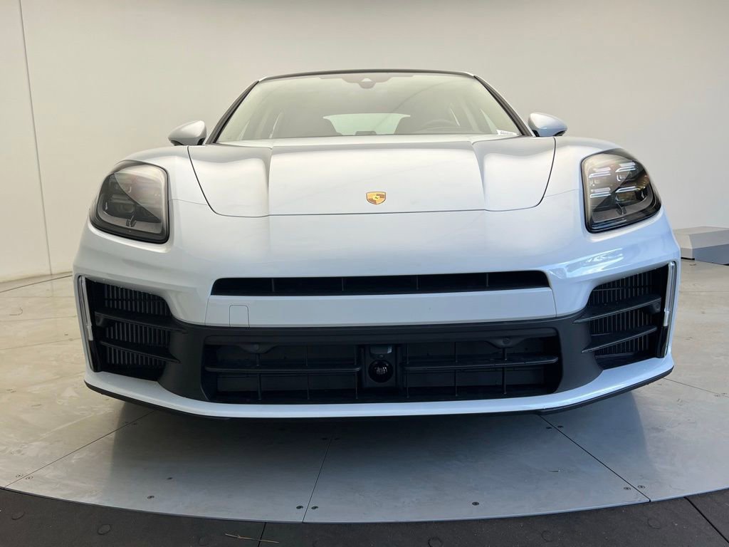 Used 2026 Porsche Panamera image 25