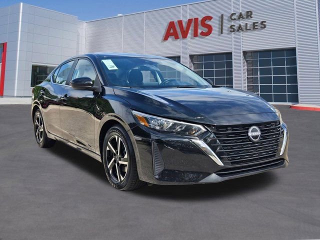Used 2025 Nissan Sentra SV image 3