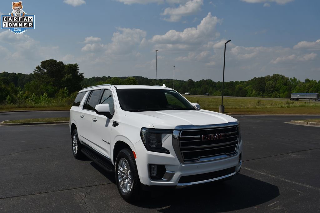 Used 2024 GMC Yukon XL SLT RWD image 1